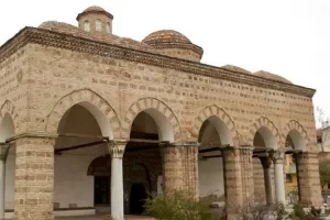 İmarethaneler: Osmanlı Sosyal Yardım Kurumlarının Tarihçesi ve Önemi